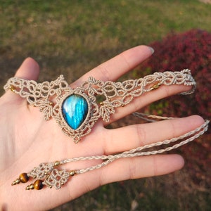 Labradorite choker, Labradorite necklace, Labradorite jewelry, Labradorite macrame necklace , Crystal labradorite jewelry,  Labradorite gift
