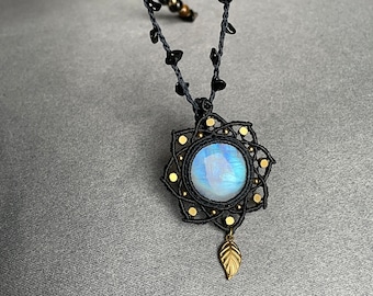 Handgemachte Mondstein Makramee Choker Halskette, verstellbarer Boho Schmuck
