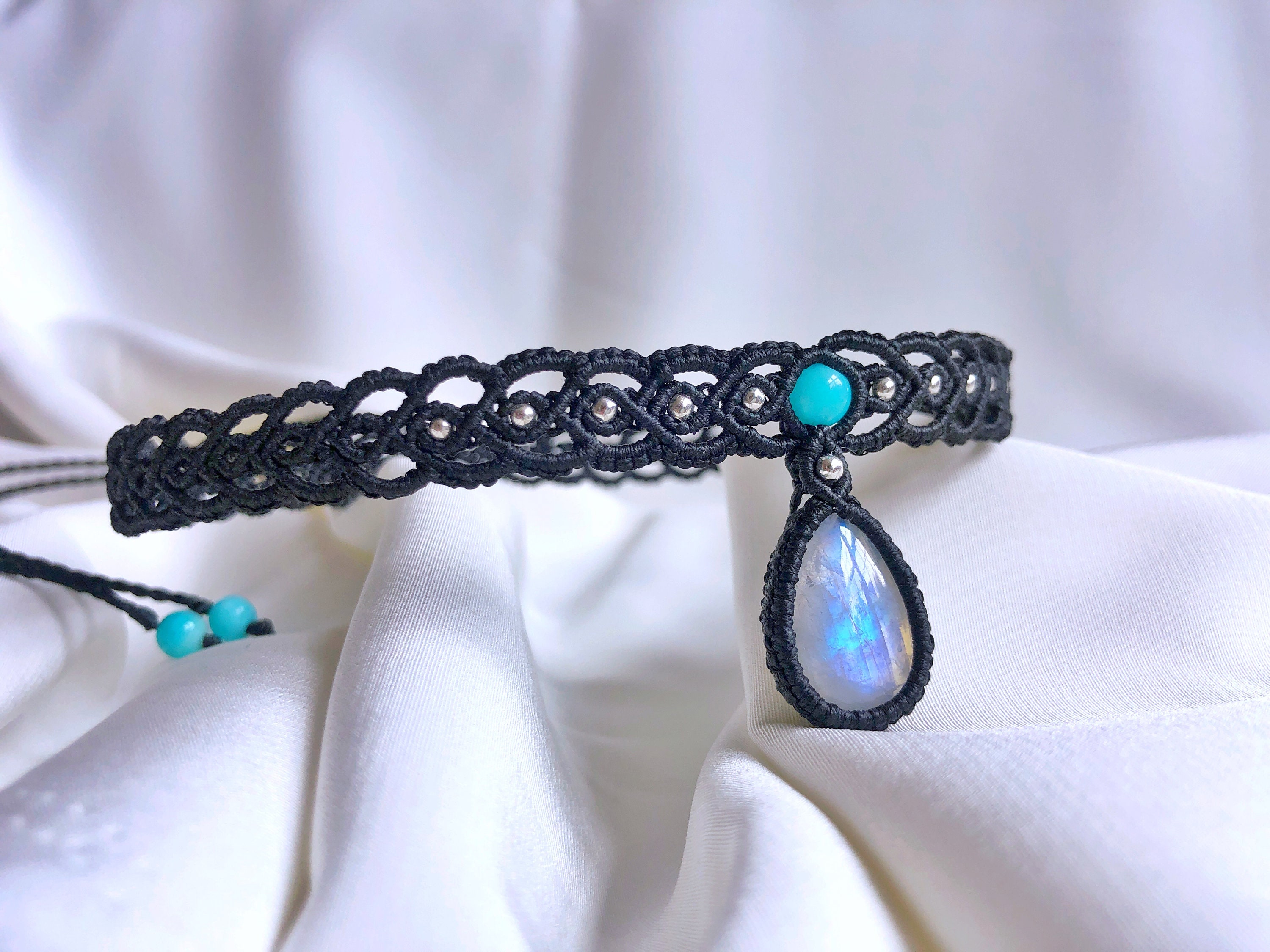 Moonstone lotus choker