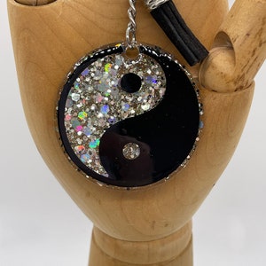 Yin-yang Keychain | Yinyang | Yin Yang | Glitter Keychain