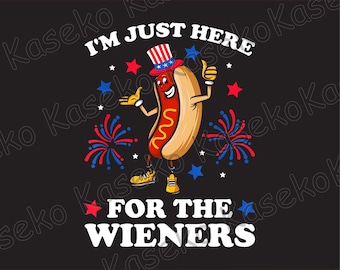 Solo estoy aquí por las salchichas. Perro caliente divertido del 4 de julio (Png), perro caliente divertido (Png), Día de la Independencia (Png), salchichas patrióticas americanas retro (Png)