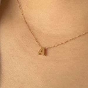 Collar con inicial, collar con inicial en oro de 14 k, collar con letra en oro de 14 k, collar con inicial individual en oro rosa, regalo personalizado, regalo para ella