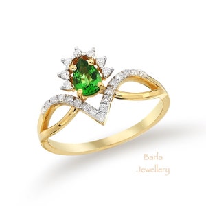 Tsavorite Ring, 14k Tsavorite and Diamond Engagement Ring, Pear Cut Tsavorite Ring, Natural Green Tsavorite Garnet Ring, Mothers Day Sale