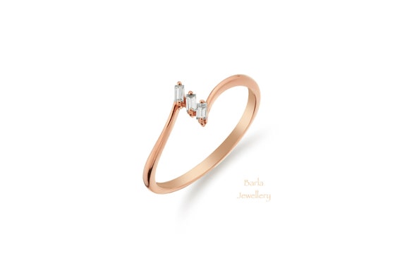Baguette diamond ring rose gold best sale