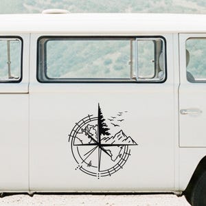 Pegatinas para autocaravanas, pegatinas para furgonetas, calcomanía de brújula, montaña y bosque con mapa, pegatina para furgoneta camper de aventura, vinilo para caravanas y autocaravanas