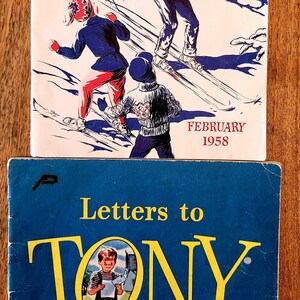 Década de 1940 y 1950, dos libros infantiles antiguos, cartas a Tony, el amigo de los niños, coleccionistas de mediados de siglo, ilustración vintage, libros infantiles retro.