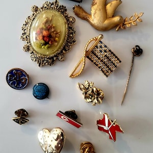 13, 1920 a 1980, alfileres antiguos, broches antiguos, militares antiguos, Girl Scouts, alfiler de sombrero antiguo, bisutería, regalo de coleccionistas de joyas