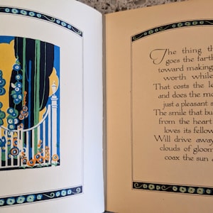 1915, antiek boek, de waarde van een glimlach, harde kaft, poëzie en sentiment, zelfhulp voor geluk, vintage groeten, art-decolithografie
