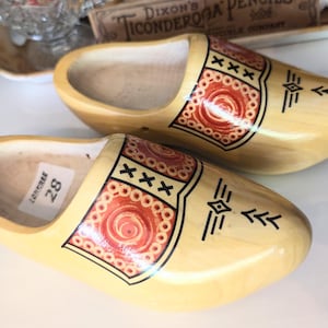 Vintage Pair Dutch Shoes, Holland, Netherlands, Hand Carved & Hand Painted, Wooden Shoes, Vintage Dutch Gift, Wooden Clogs, European Art
