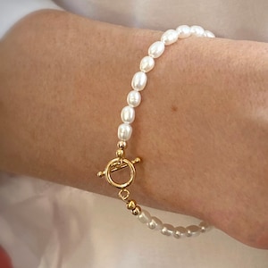 Freshwater Pearl Bracelet: 14kt Gold Filled Toggle Clasp