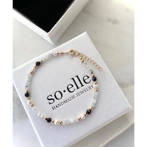 Pulsera de piedra lunar bañada en oro: pulsera de cristal con cuentas de perla y espinela