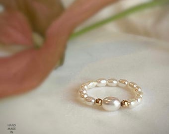 Handmade Elastic Freshwater Pearl Ring, Sterling Silver Accent Beads