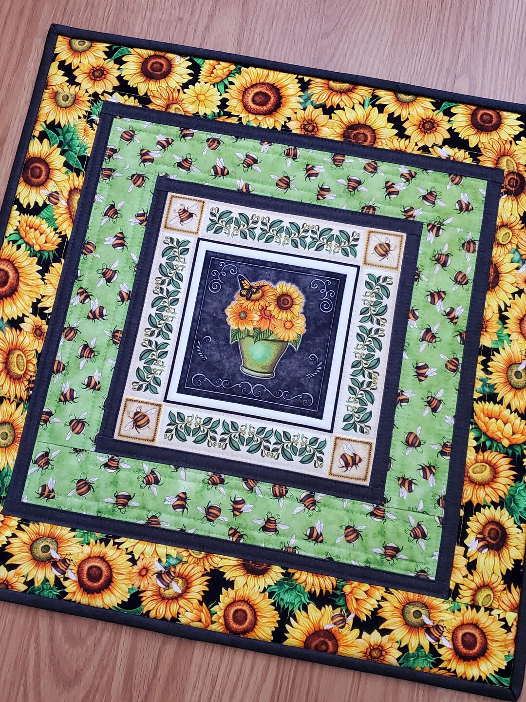 Sunflowers Quilted Table Topper, 20 Floral Wall Hanging, Spring Table ...