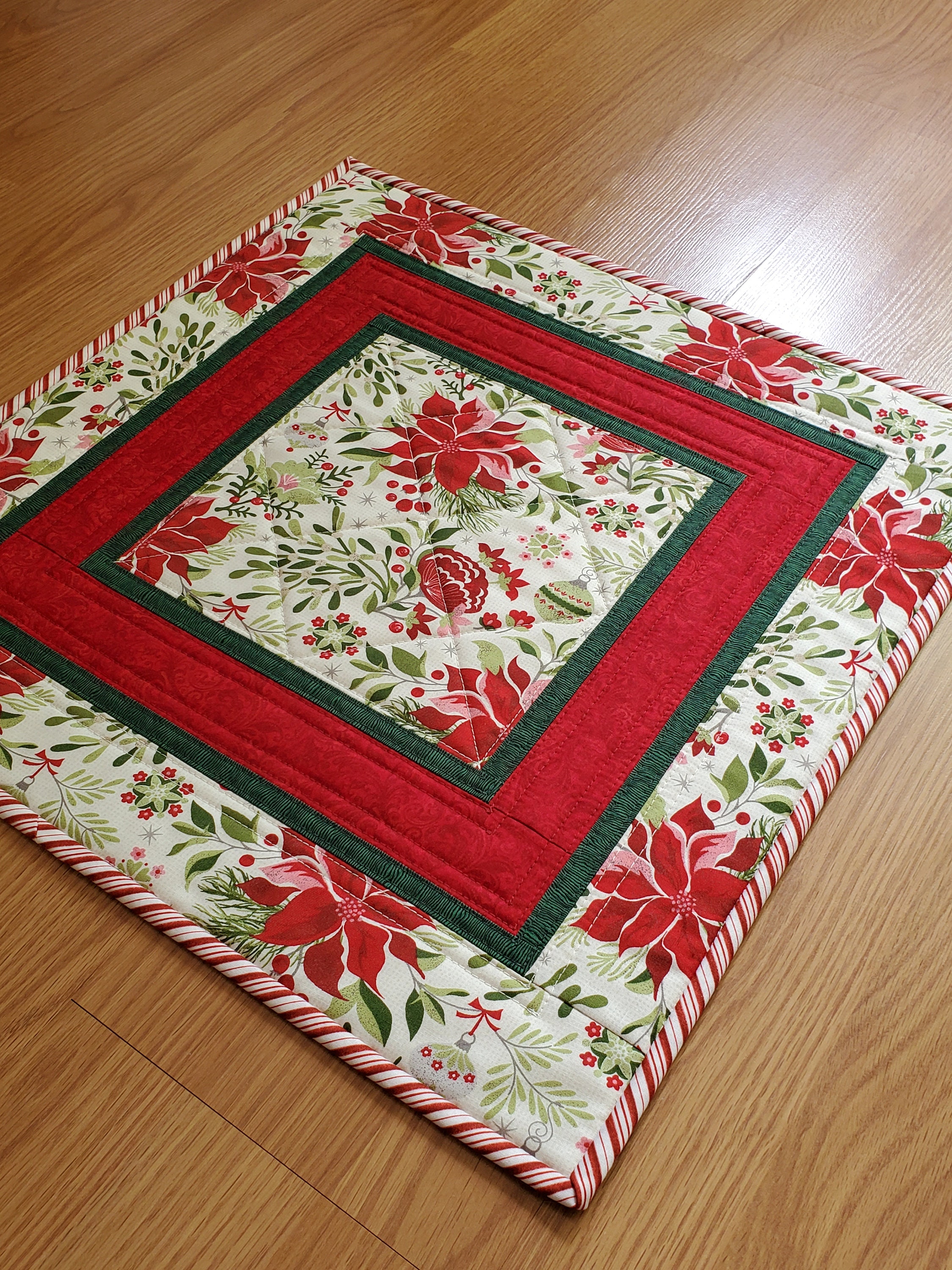Quilted Table Topper 19.5 Square Christmas Table Etsy