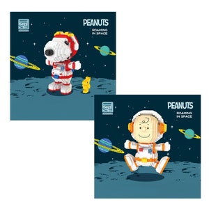 The Snoopy Mini Building Blocks - Roaming in Space: Snoopy Standing / Snoopy Sitting / Charlie Brown