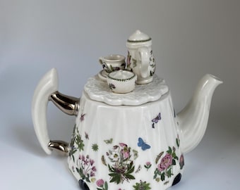 Portmeirion Botanic Garden Teapot, 5.5” Tall, Made in England, Rare