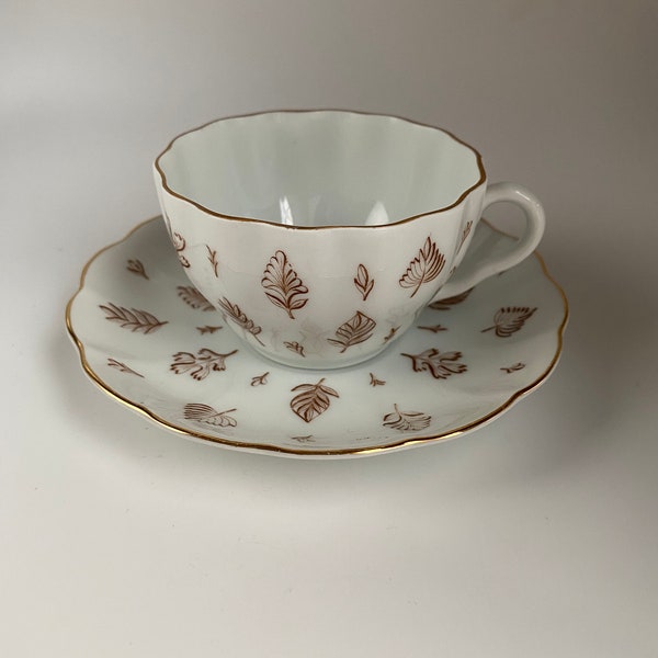 Vintage Arabia Finland Tea Cup And Saucer, Brown Leaf And Gold Trim Scalloped Demitasse / Espresso Cup And Saucer, Unique and Rare