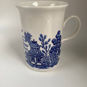 Vintage Blue Willow English Ironstone Mug, 4” Tall, Made in England
