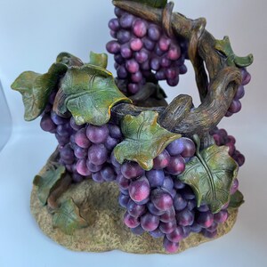 Purple Grapes And Green Vines Tabletop Decoration Wine Bottle Holder Caddy, Home Decor