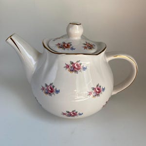 Salem China English Collection English Chintz Rose Teapot, Shabby Chic Teapot, 6” Tall, Very Rare