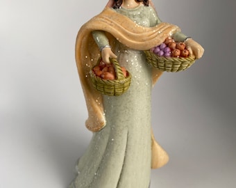 Vintage Hawthorne Village The Heavenly Blessings  Christmas Tree Nativity Collection Figurine “Lady”, 5”, Very Rare