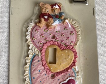 Figi Switch Plate, Cuddle Cub Heart Switch Plate, Handpainted, Adds A Finishing Touch to Every Room, Rare