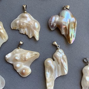 Blister Pearl Shell Pendants. Freeform Shell Pearl Pendants. Natural Pearl Pendants. Irregular shape pearl shell Pendants For Jewelry DIY.