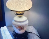 Vintage Fenton white puffy Rose poppy Milk glass 3-way light table lamp with flowers and turnkey and brass feet. Works great