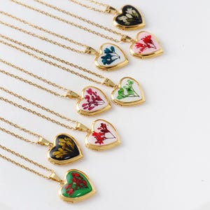 Heart Locket Necklace Handmade Flower Necklace/Resin Real Flower/Flower Heart Photo Necklace/18k Gold Plated/Gift For Her/Birthday Christmas
