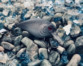 IAMBAITS: Bullet Custom Painted Crankbait