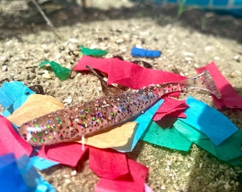 IAMBAITS: confetti tails