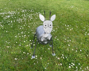 Deer sculpture made of metal for the garden - handmade