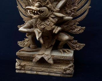バリの手作り木製ガルーダ ウィスヌ彫刻、木彫り、バリ インドネシアの