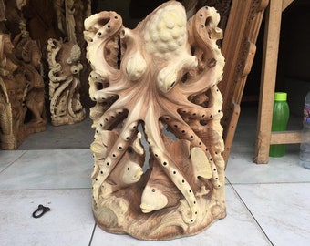 柔軟な触手を持つ木製のタコ - Etsy 日本