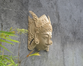 バリ島インドネシアの女性木製手彫り像 - Etsy 日本