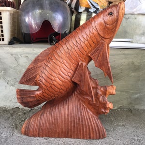 Wooden arowana - Etsy 日本