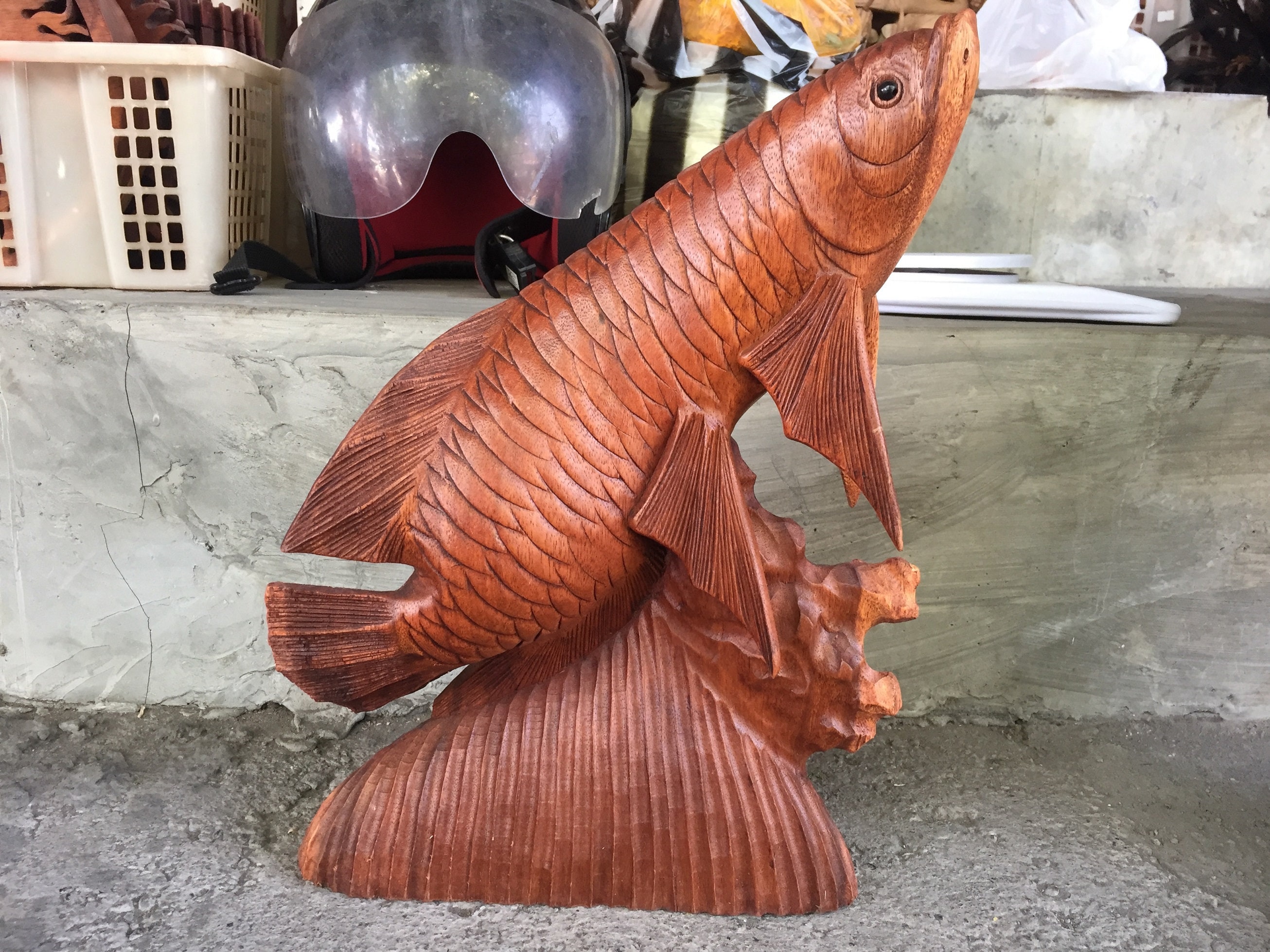 Wooden arowana - Etsy 日本