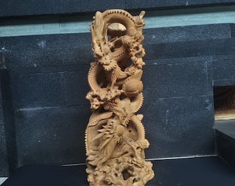 バリ島のナガ族の龍の木彫り彫刻：手彫りのバリ美術像 - Etsy 日本