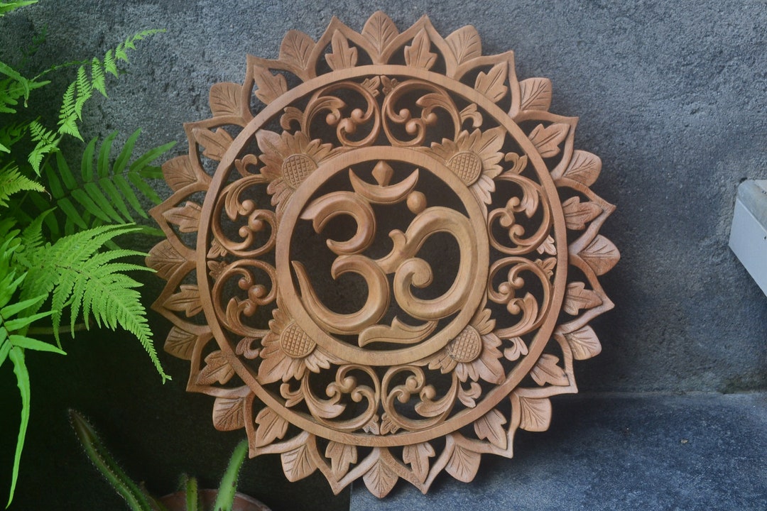 木彫り バリ島 インドネシア 伝統工芸品 お面 奇面 壁掛け 魔除け 3個