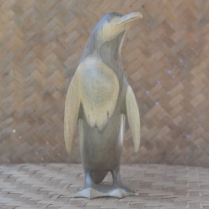 Balinesische Holzskulptur Pinguin Größe 20 cm x 10 cm x 8 cm Holzschnitzerei, Skulptur, Kunst aus Bali Indonesien