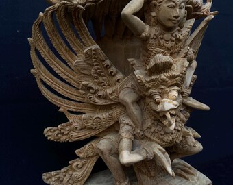 バリの手作り木製ガルーダ ウィスヌ彫刻、木彫り、バリ インドネシアの