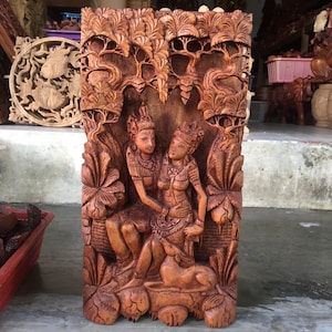 Balinese Handmade Wood Rama Sita Carving 40x20x7 cm Wood Carving, Sculpture, Art from Bali Indonesia