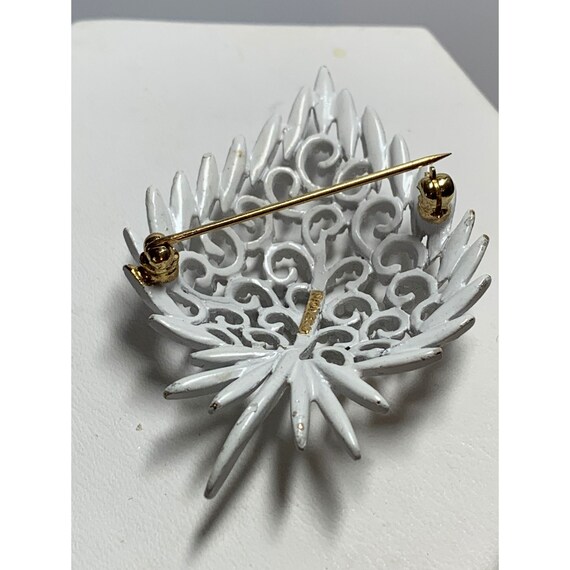 MONET Vintage White Open Metal Work Leaf Brooch - image 3