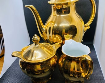 ST Baviera Gemany China Gold Coffee Pot Sugar Creamer Set firmado