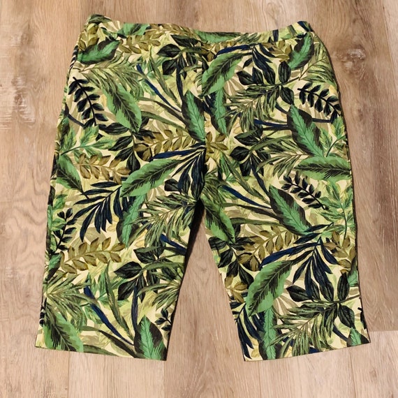 SUSAN GRAVER Women's 24W Capri Pants Tropical Print QVC Zip