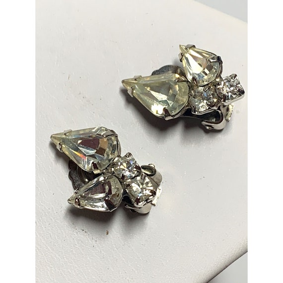 WEISS Vintage Rhinestone Clip Earrings 1940s - image 2