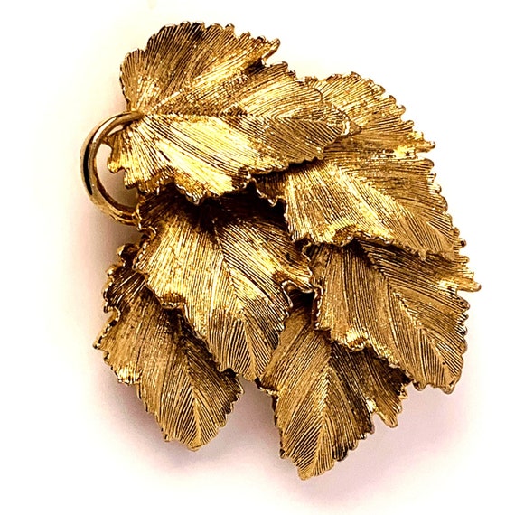 Vintage Gold Leaves Brooch Etched 3D - image 2