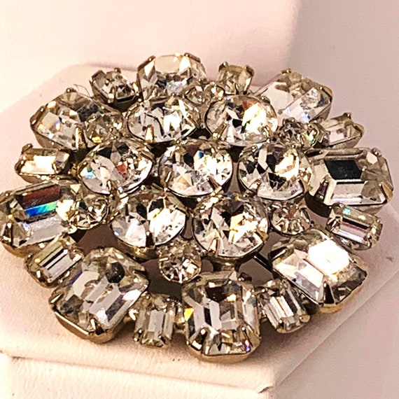 WEISS Vintage Clear Rhinestone Brooch Silver Tone… - image 2