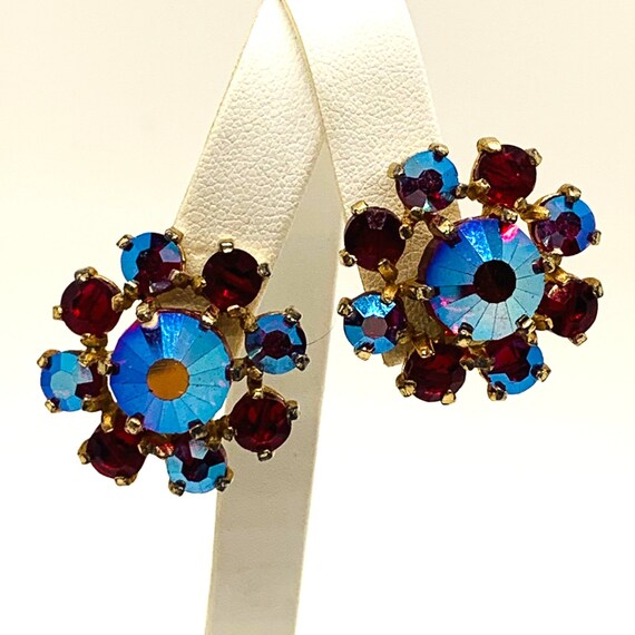 Castlecliff earrings 2024