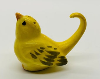 Adorable salière oiseau Japon vintage en céramique jaune